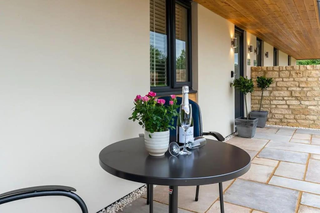 Rose Barn - Luxury Barn Accommodation In The Cotswolds Gretton  Exterior foto